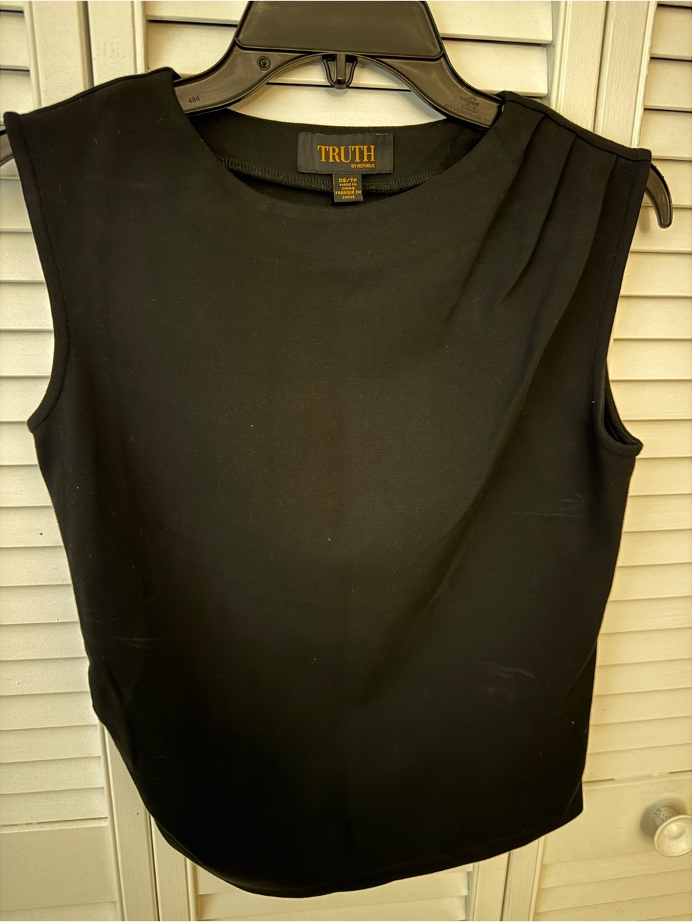 Truth Black Sleeveless Crewneck Shell